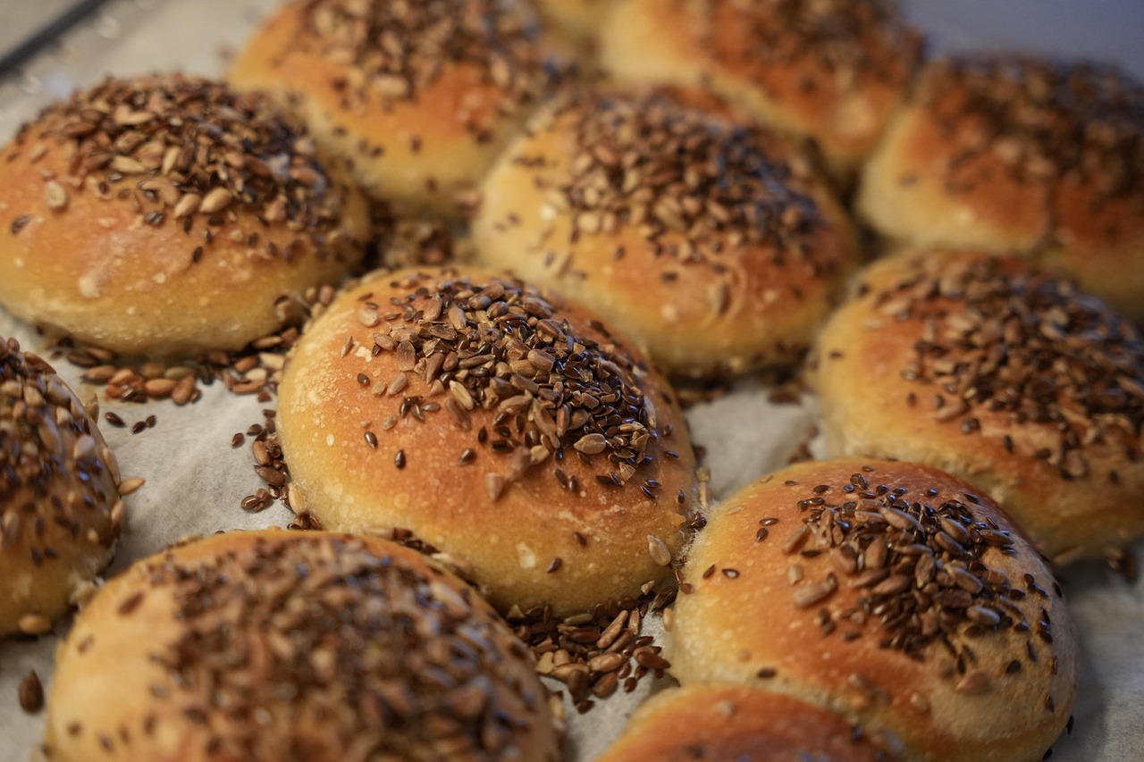entdecken sie die kunst des sauerteigs: unsere tipps und rezepte für perfekt gebackenes, aromatisches brot. erfahren sie alles über die fermentation und die gesundheitlichen vorteile von sauerteig!